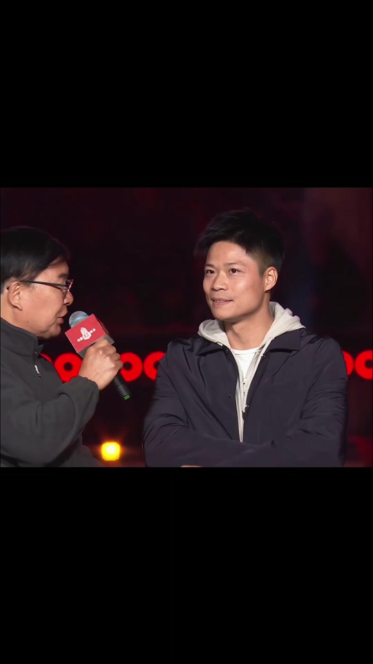 苏炳添回归首秀大放异彩，C罗主场球迷高呼名字